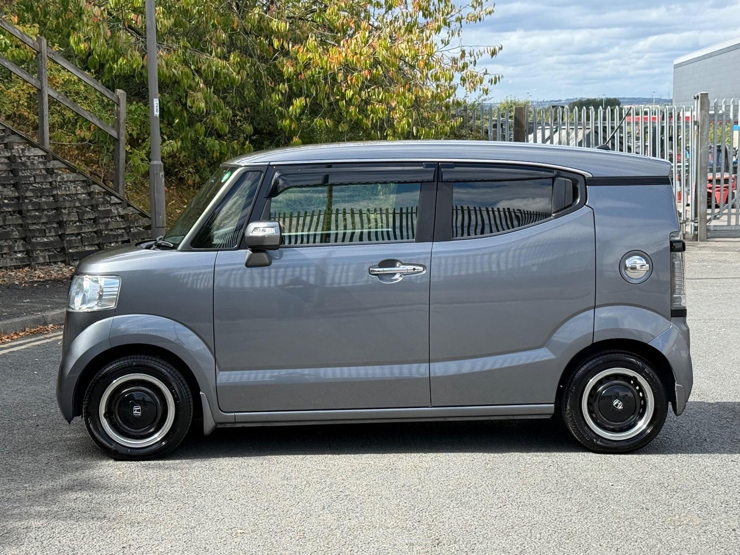 Used Honda N-Box 2025 for sale - 77627156: Photo 64