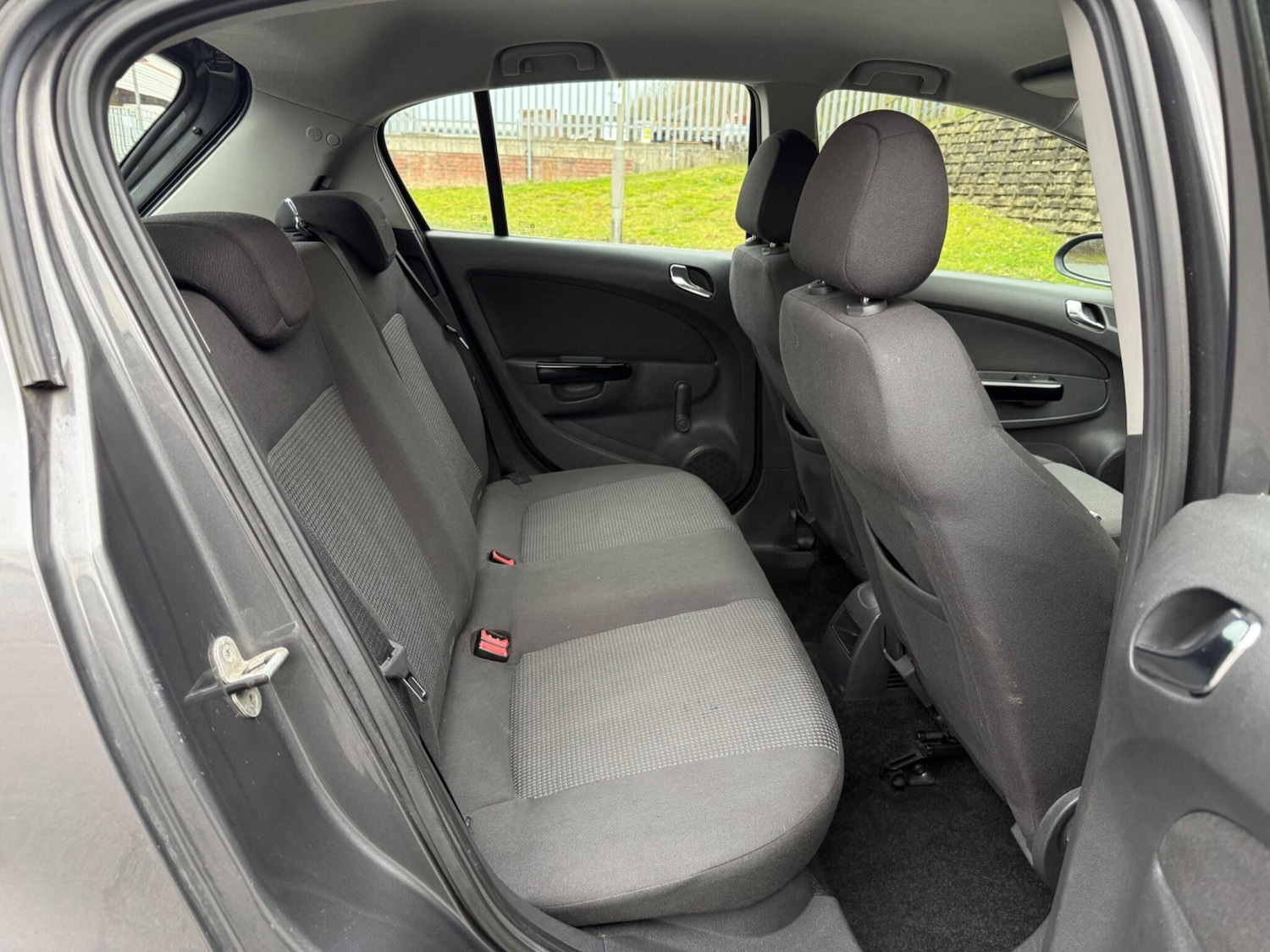 Used Vauxhall Corsa 2011 for sale - 77633894: Photo 24