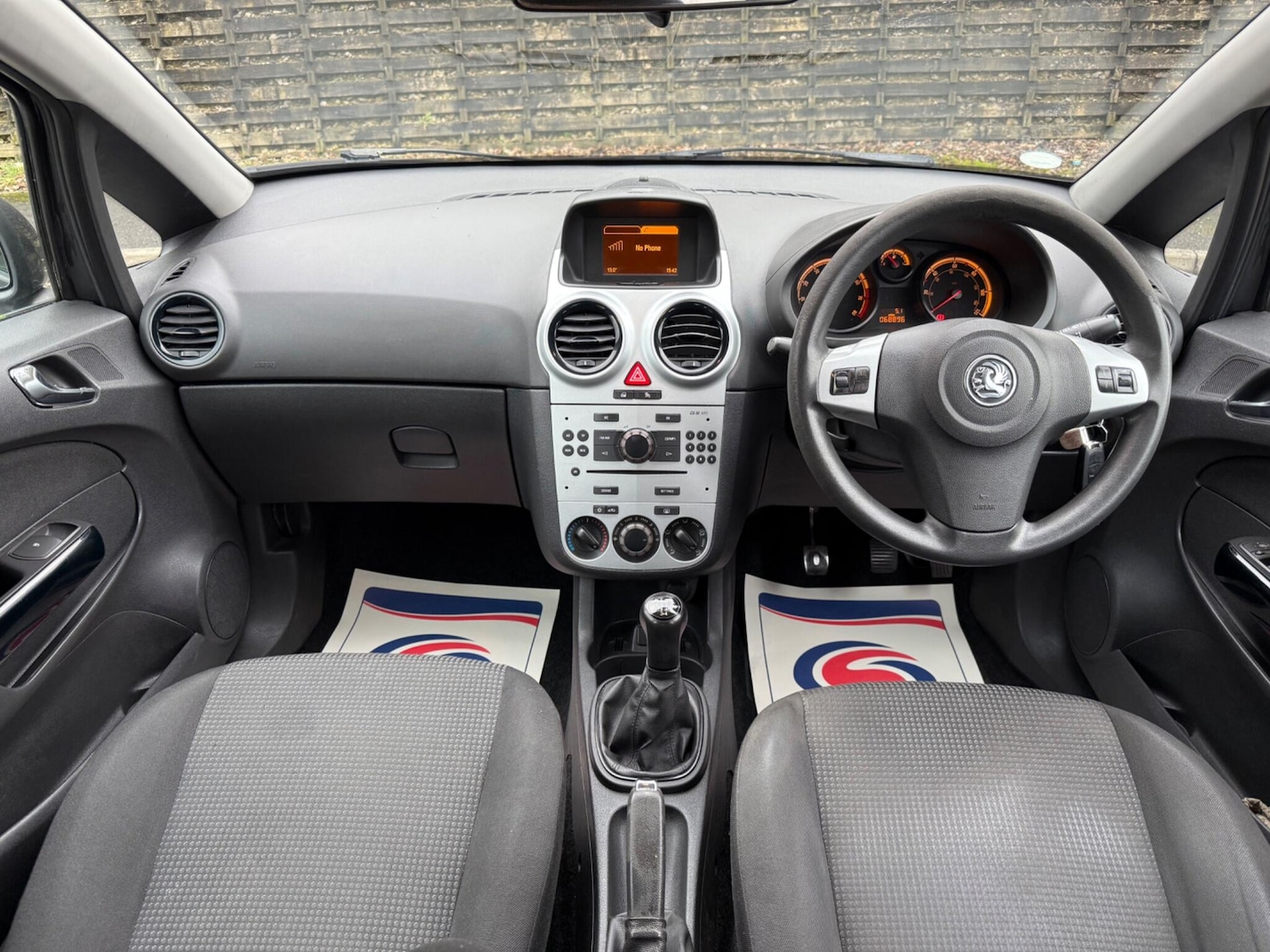Used Vauxhall Corsa 2011 for sale - 77633894: Photo 26