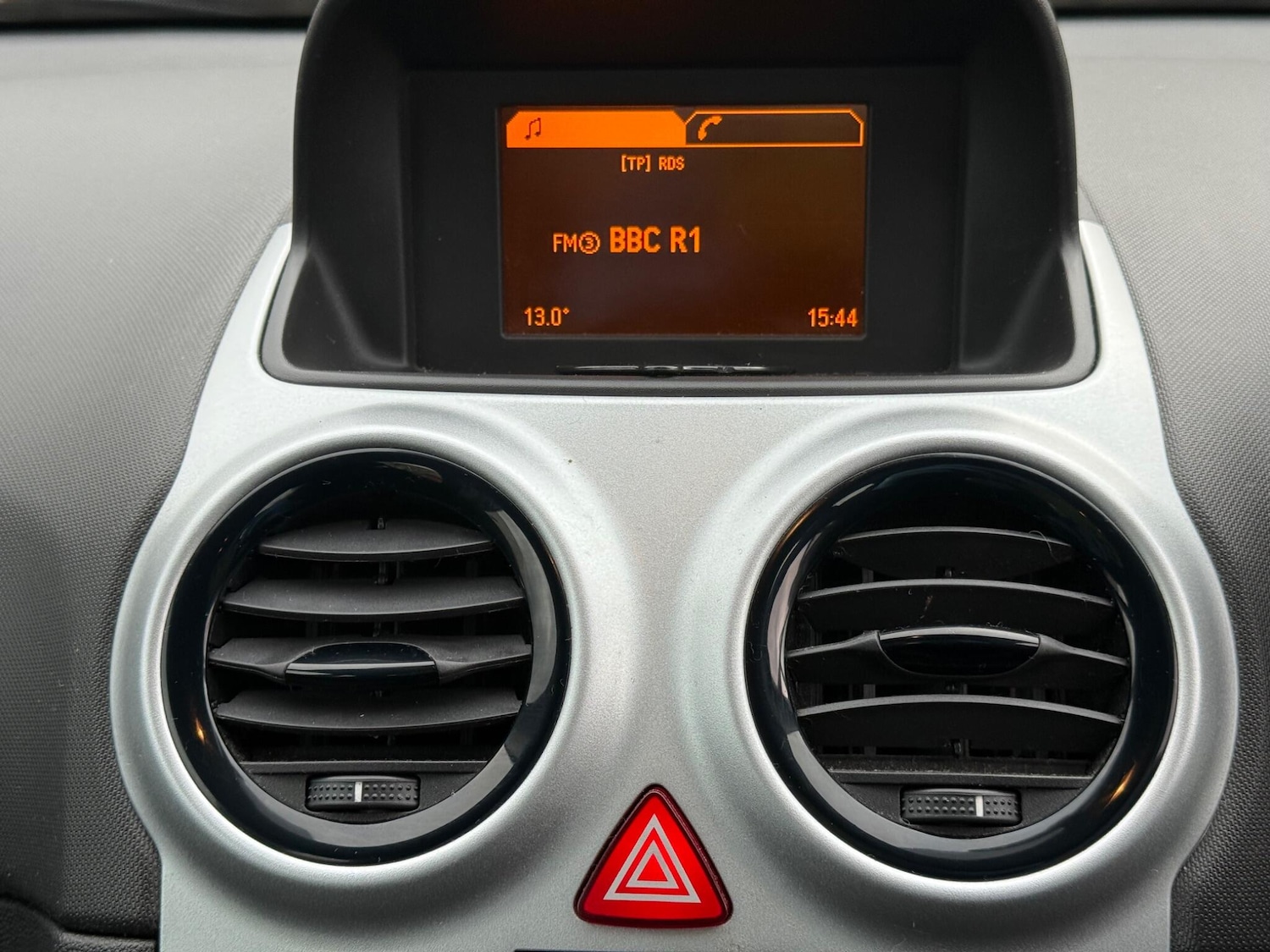 Used Vauxhall Corsa 2011 for sale - 77633894: Photo 34