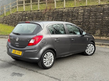 Used Vauxhall Corsa 2011 for sale - 77633894: Photo