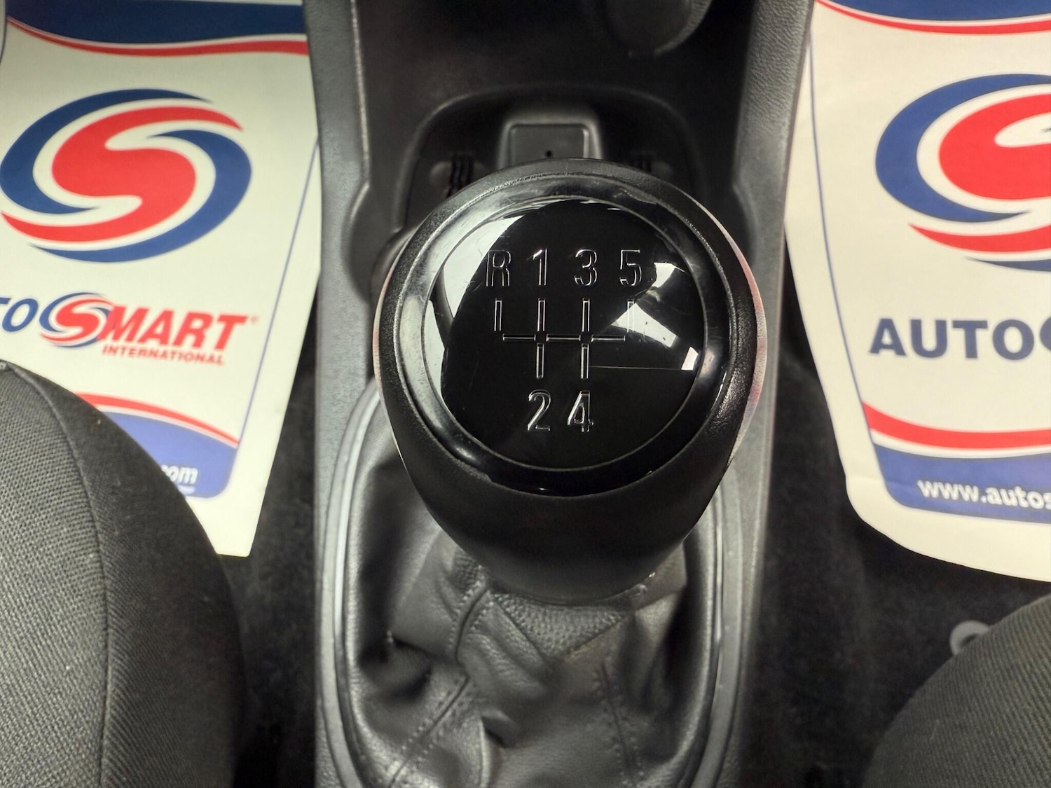 Used Vauxhall Corsa 2011 for sale - 77633894: Photo 42