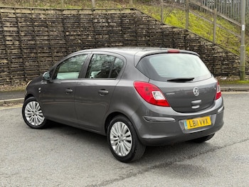Used Vauxhall Corsa 2011 for sale - 77633894: Photo