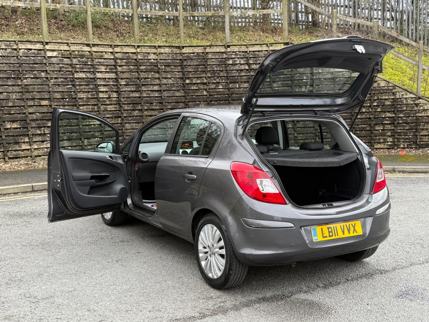 Used Vauxhall Corsa 2011 for sale - 77633894: Photo 50