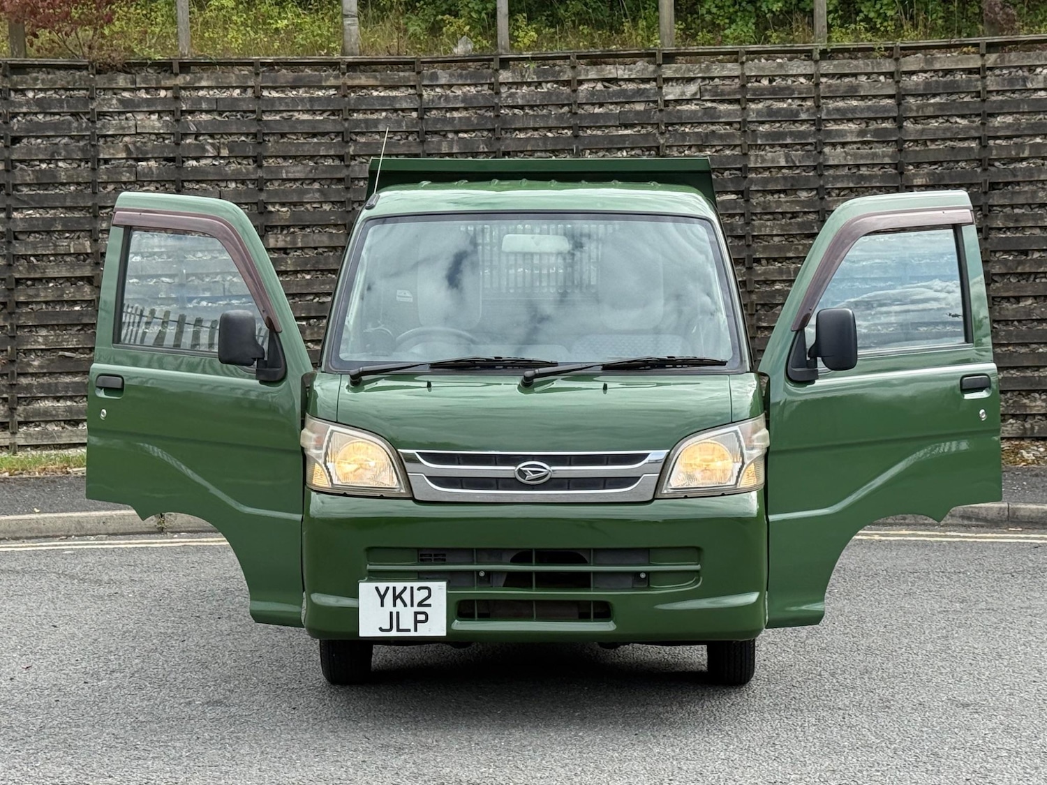 Used Daihatsu Hijet 2025 for sale - 77625758: Photo 16