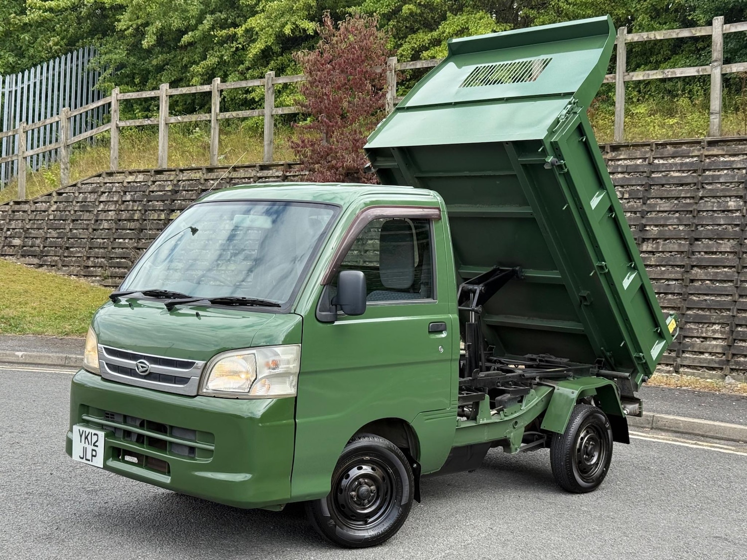 Used Daihatsu Hijet 2025 for sale - 77625758: Photo 2