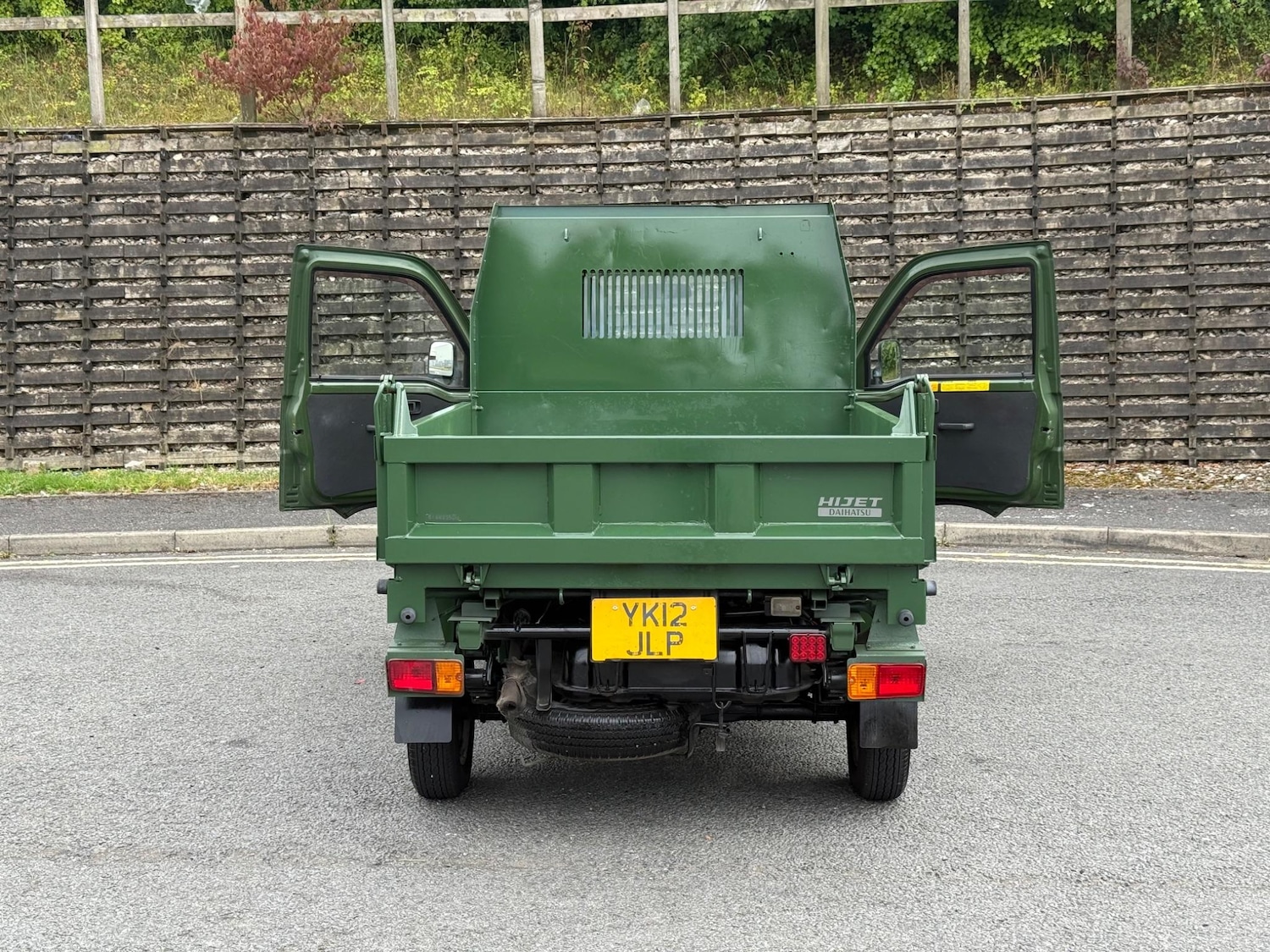 Used Daihatsu Hijet 2025 for sale - 77625758: Photo 64