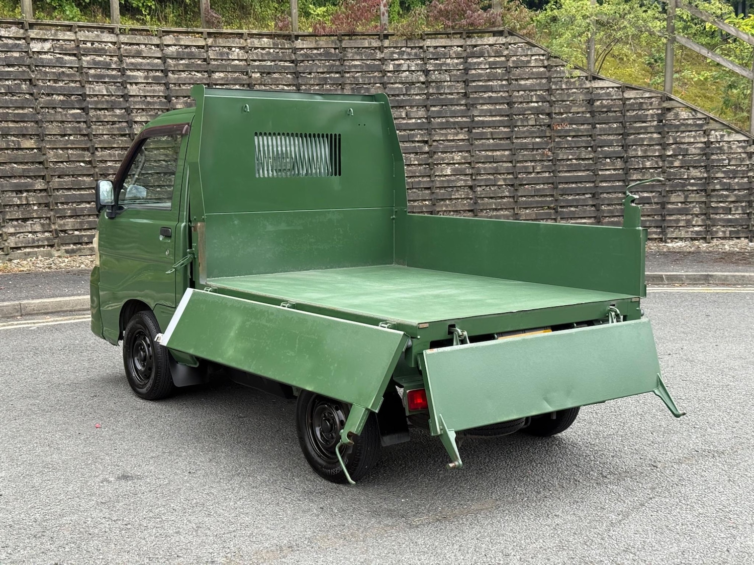 Used Daihatsu Hijet 2025 for sale - 77625758: Photo 68