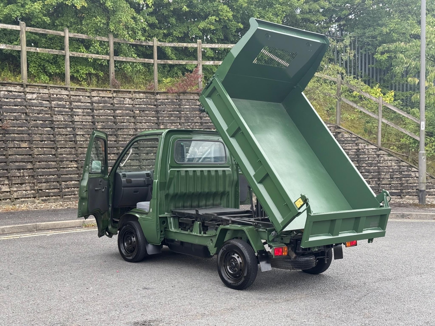 Used Daihatsu Hijet 2025 for sale - 77625758: Photo 81