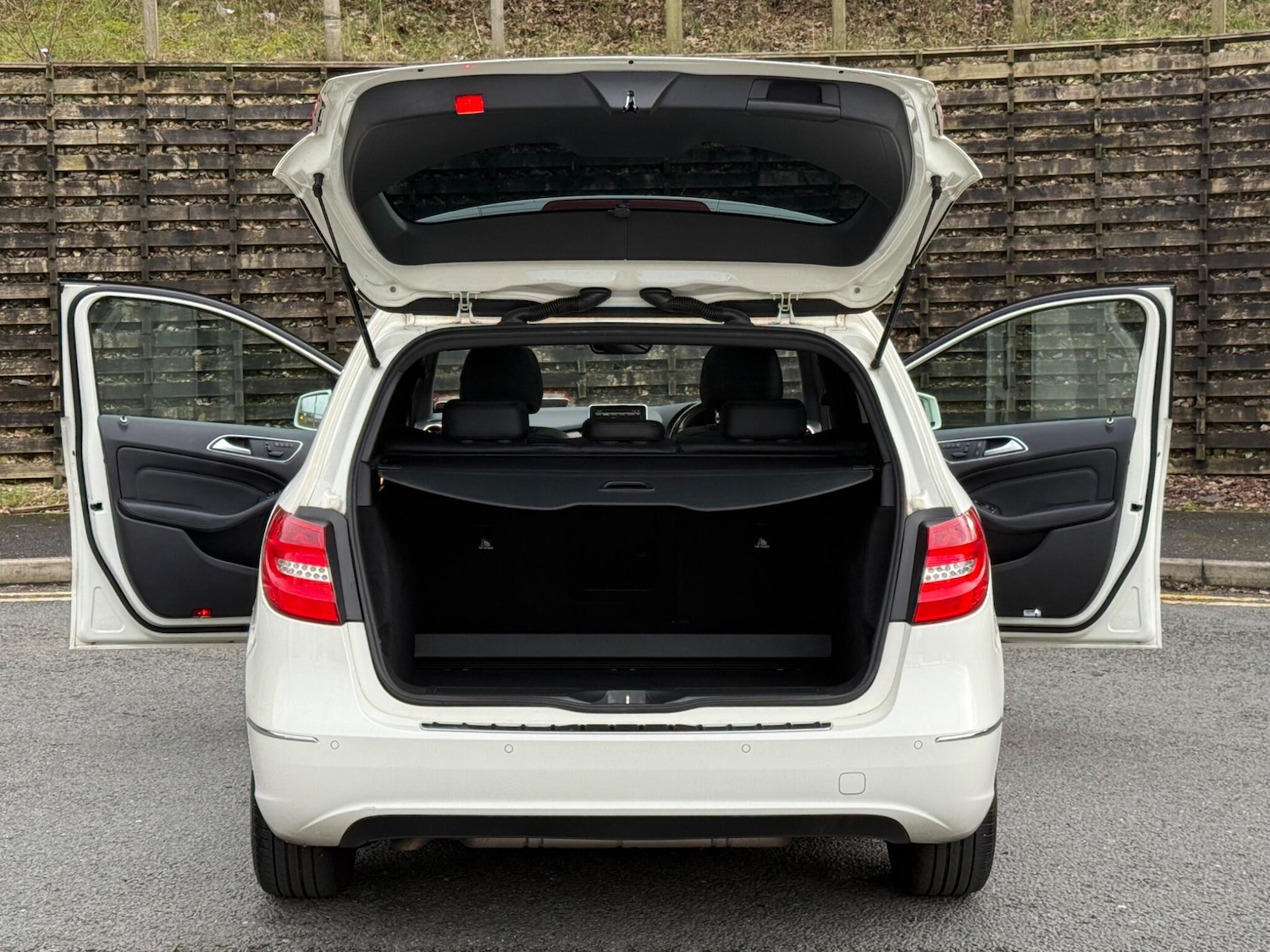 Used Mercedes-Benz B Class for sale - 77695588: Photo 17