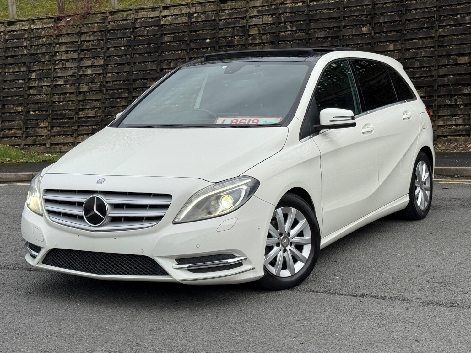 Used Mercedes-Benz B Class for sale - 77695588: Photo 2