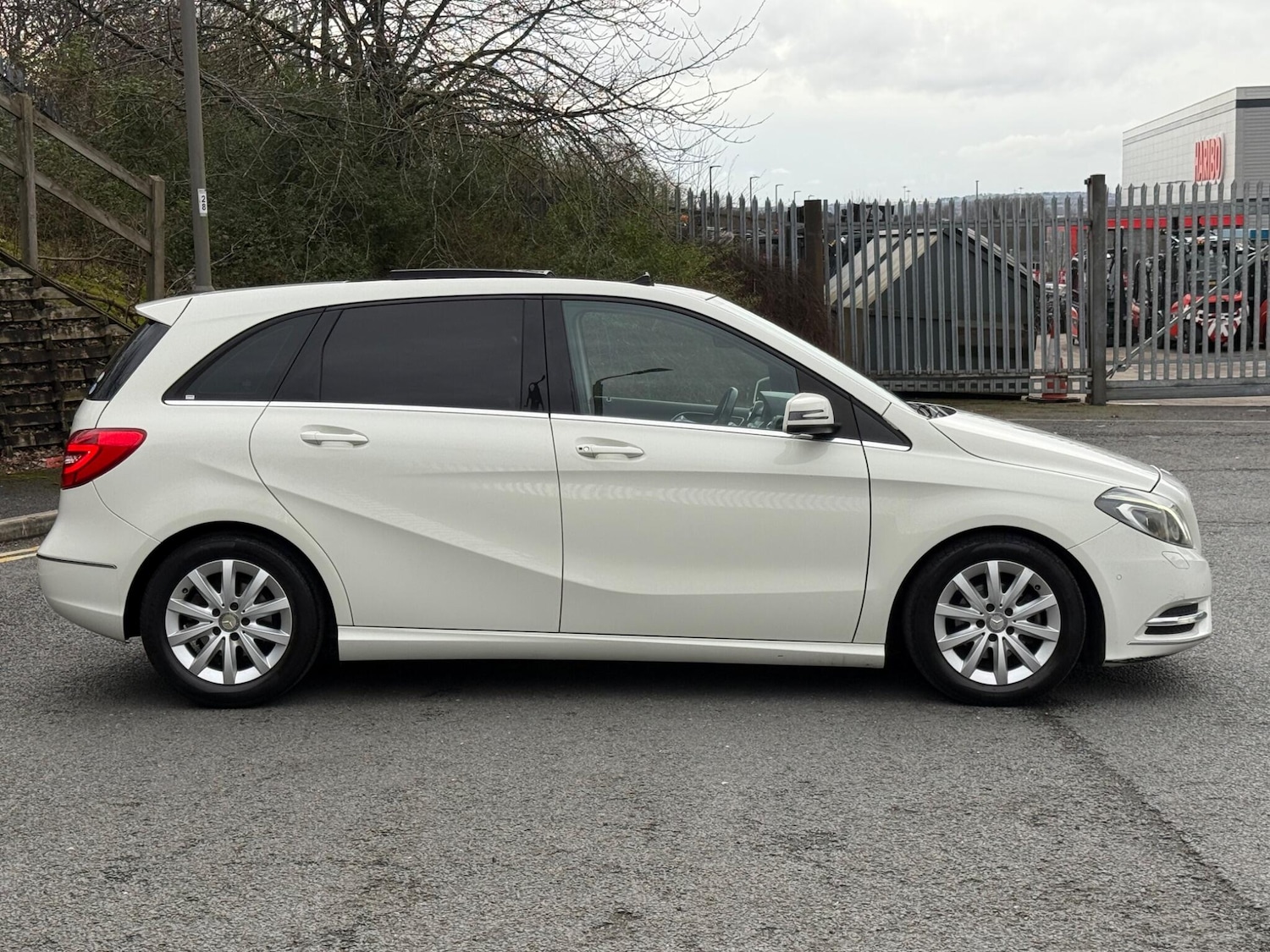 Used Mercedes-Benz B Class for sale - 77695588: Photo 5