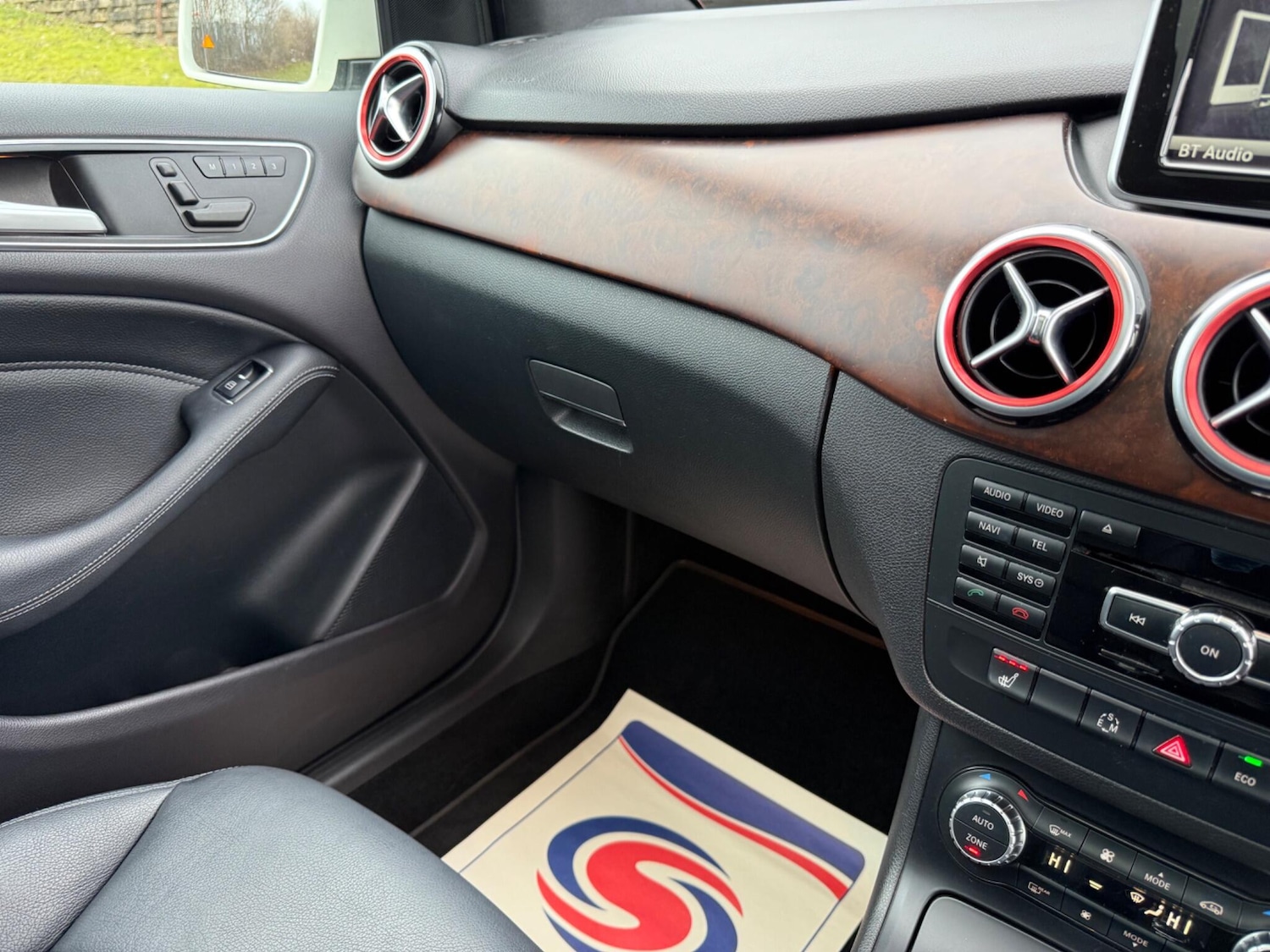 Used Mercedes-Benz B Class for sale - 77695588: Photo 51