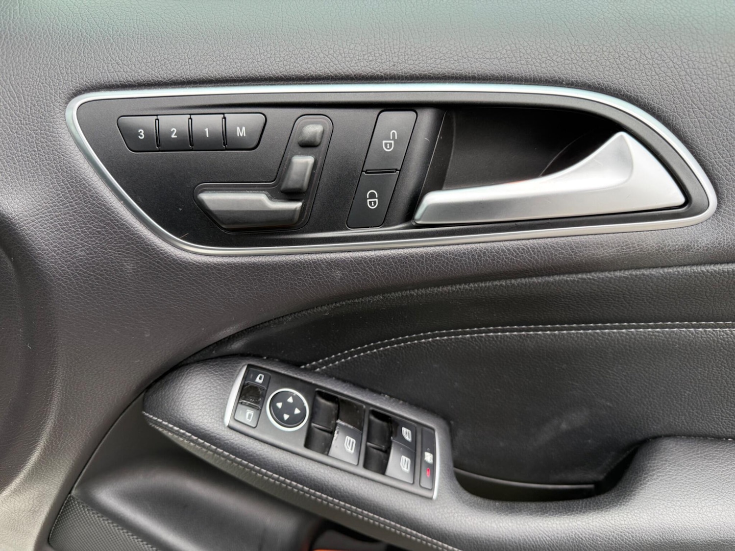 Used Mercedes-Benz B Class for sale - 77695588: Photo 70