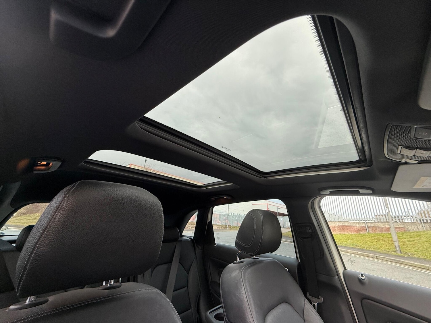 Used Mercedes-Benz B Class for sale - 77695588: Photo 81