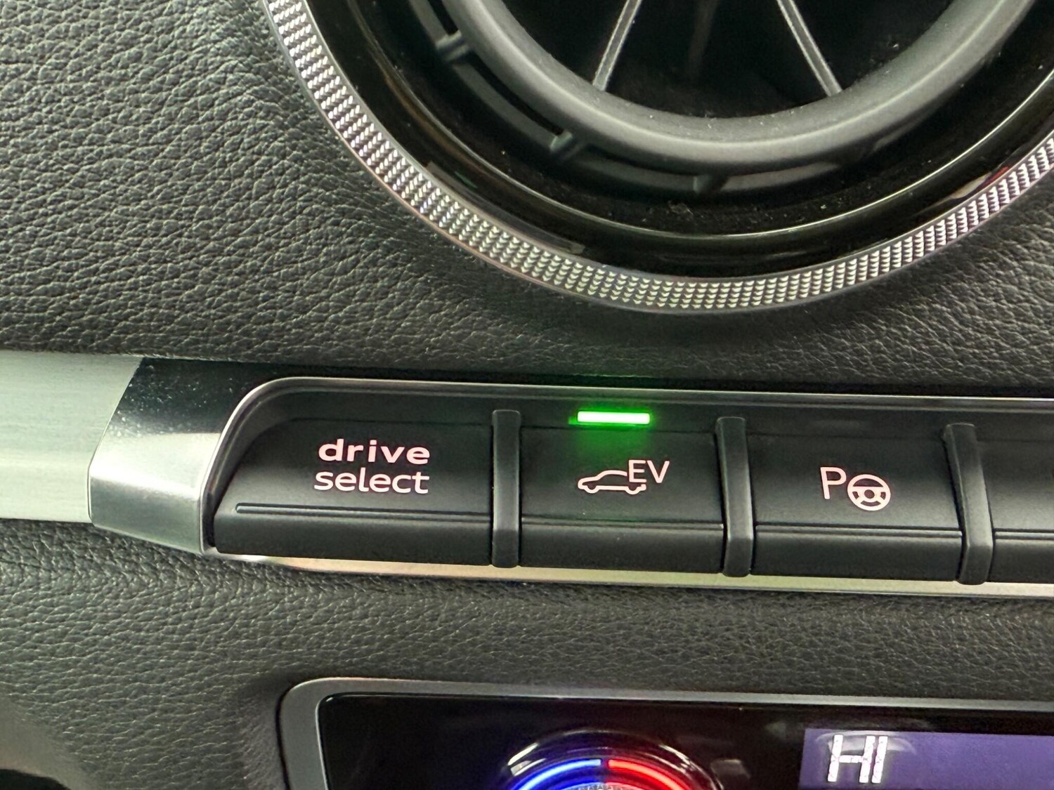 Used Audi A3 for sale - 77627160: Photo 61