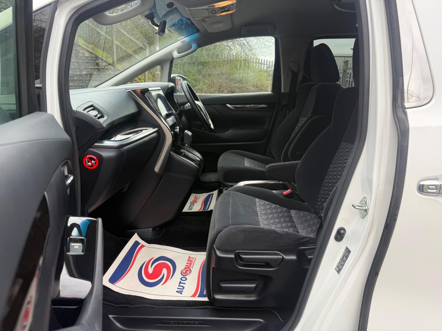 Used Toyota Vellfire 2025 for sale - 77627159: Photo 19