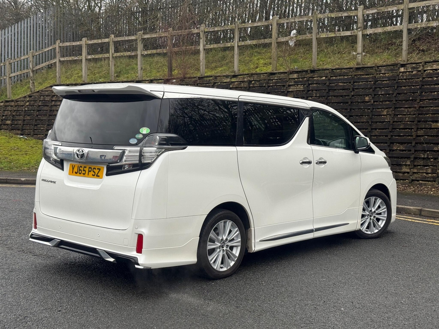 Used Toyota Vellfire 2025 for sale - 77627159: Photo 3