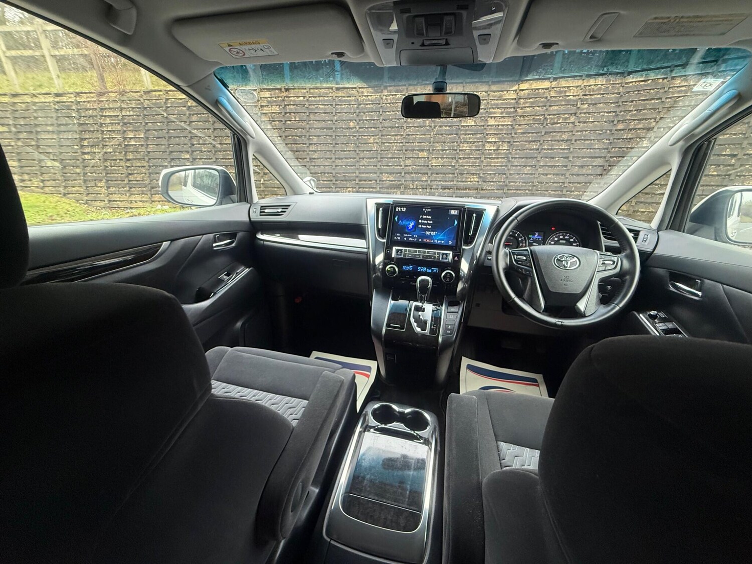 Used Toyota Vellfire 2025 for sale - 77627159: Photo 33