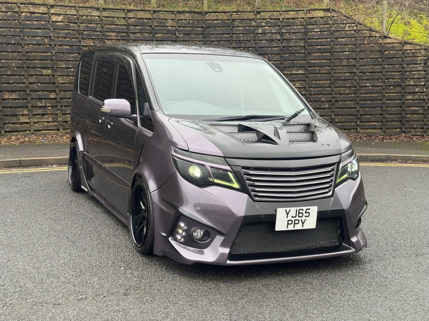 Used Nissan Serena 2025 for sale - 77627145: Photo 13