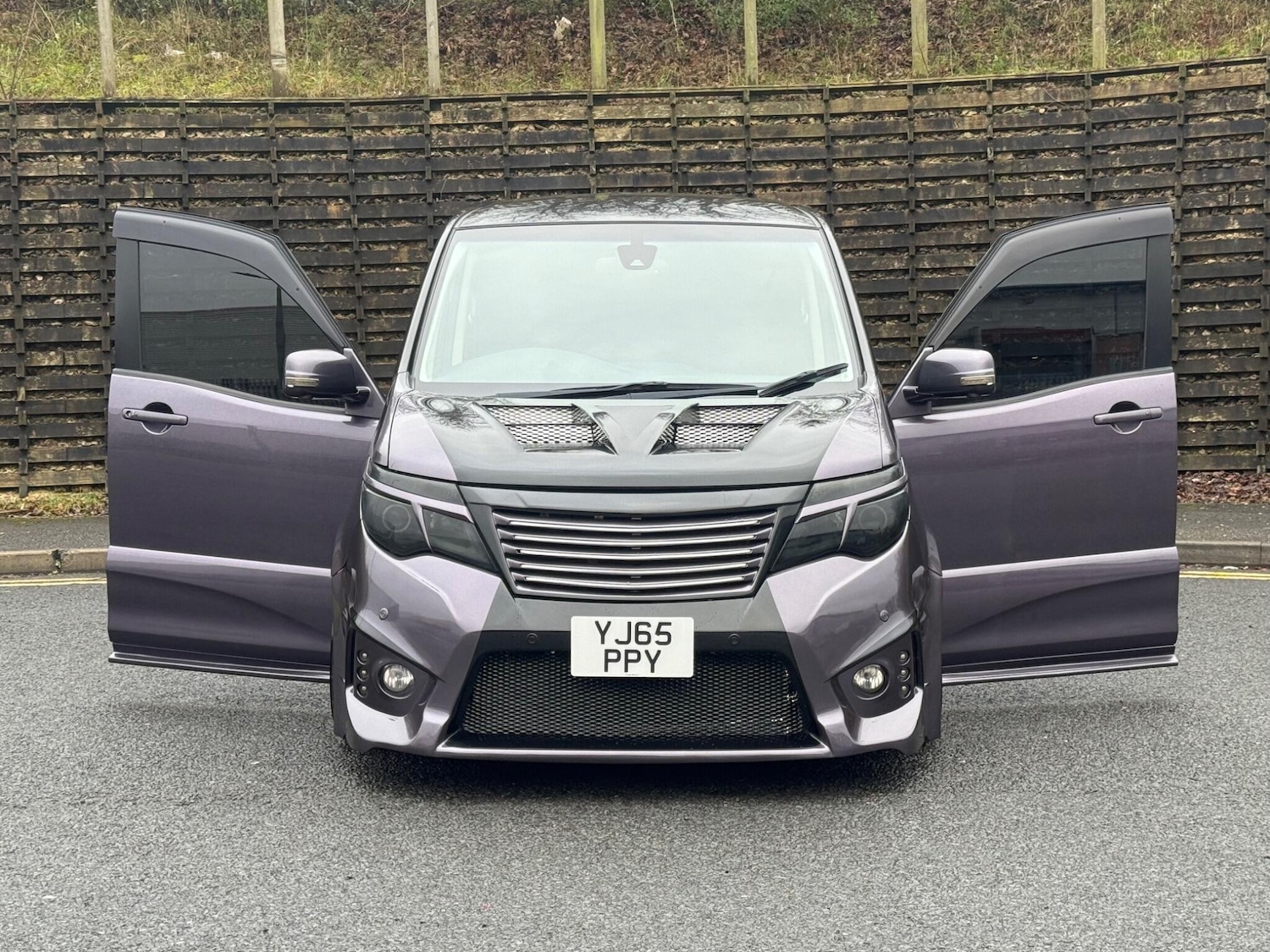 Used Nissan Serena 2025 for sale - 77627145: Photo 23