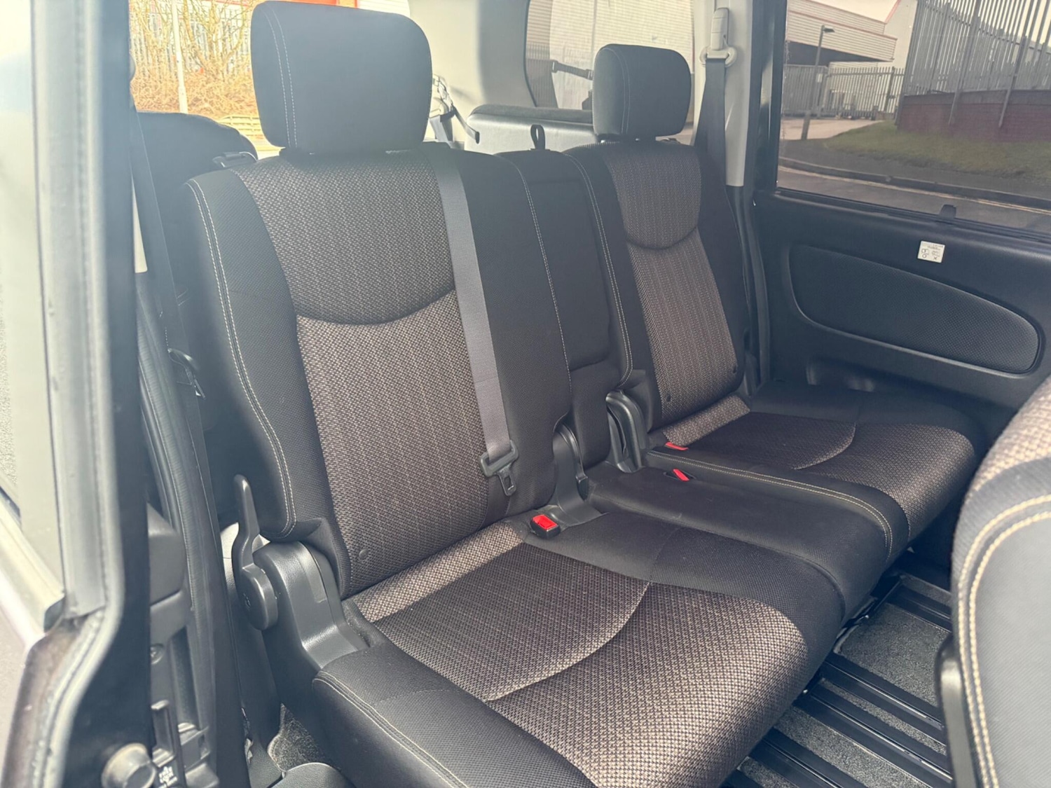 Used Nissan Serena 2025 for sale - 77627145: Photo 34