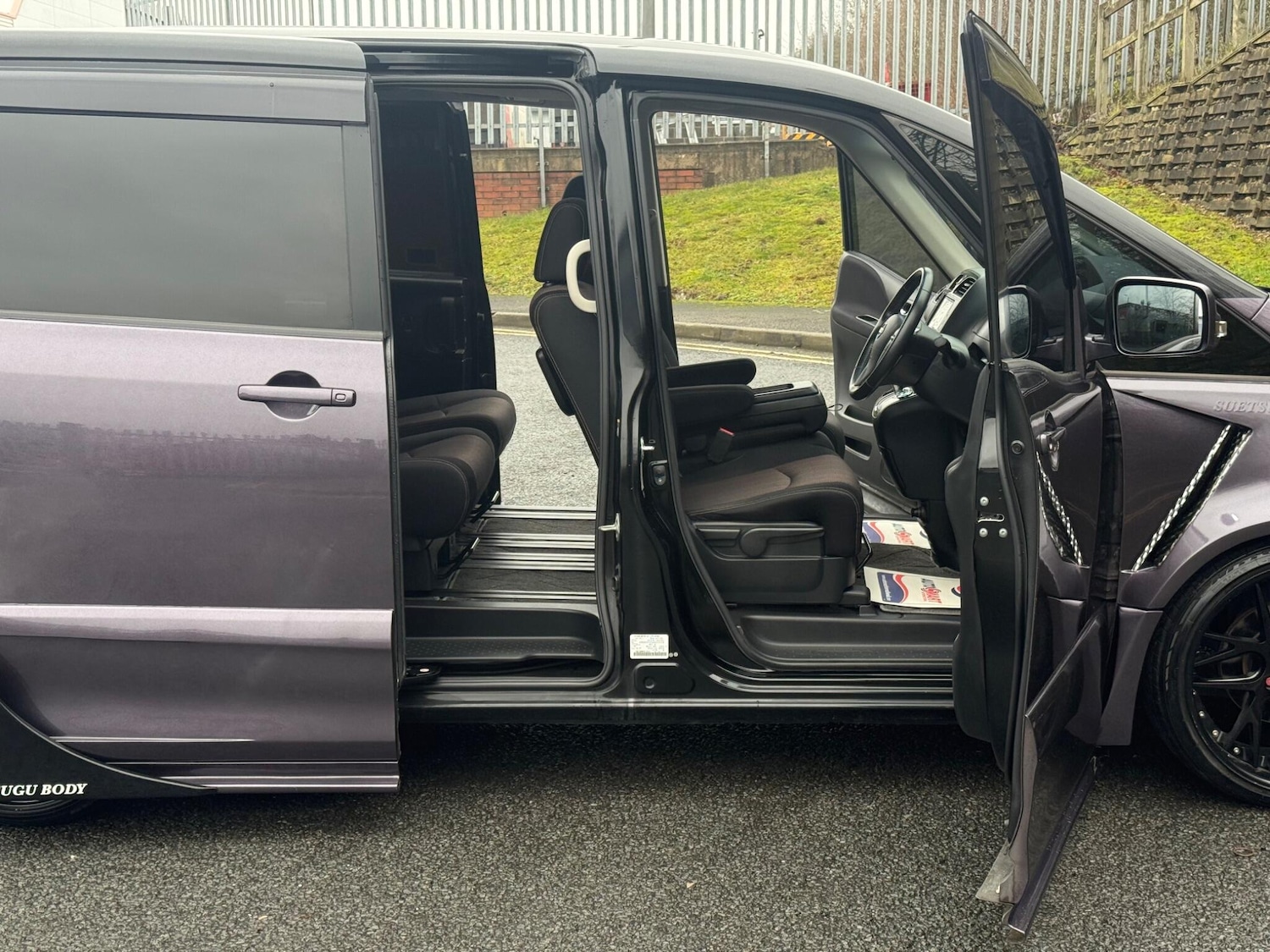 Used Nissan Serena 2025 for sale - 77627145: Photo 48