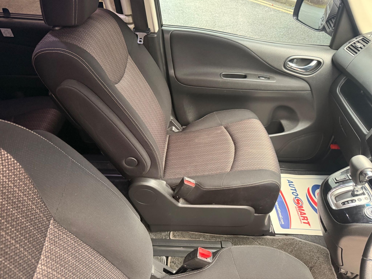 Used Nissan Serena 2025 for sale - 77627145: Photo 56