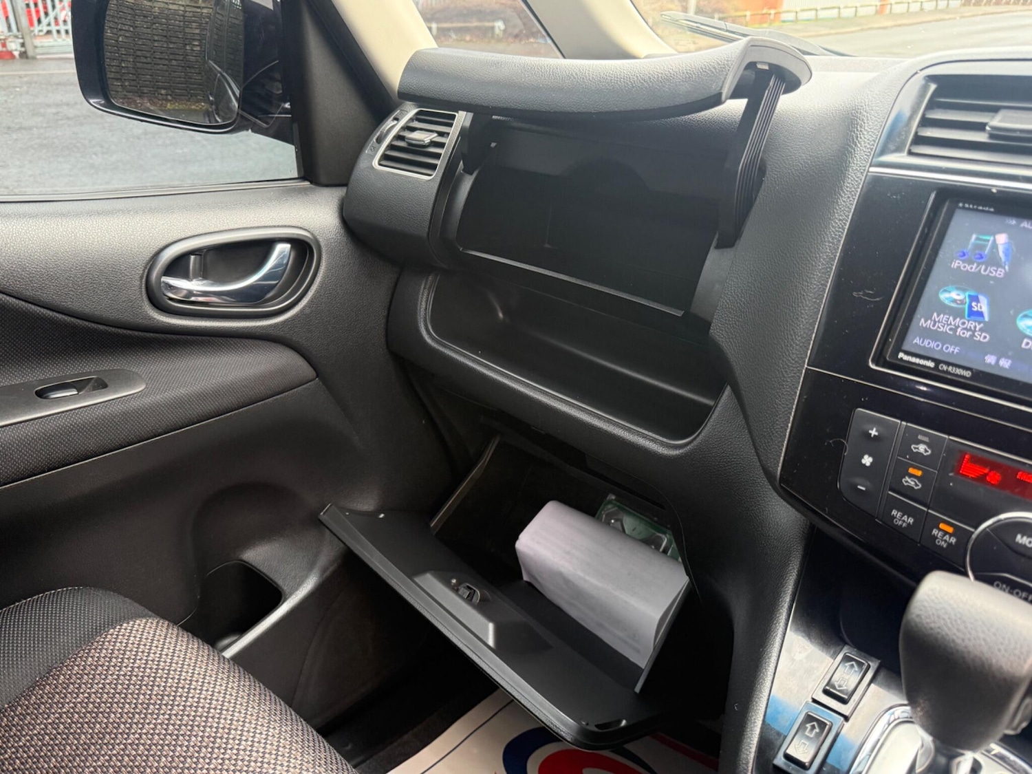 Used Nissan Serena 2025 for sale - 77627145: Photo 69