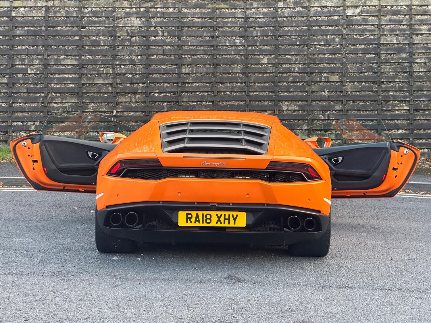 Used Lamborghini Huracan 2018 for sale - 77627149: Photo 13