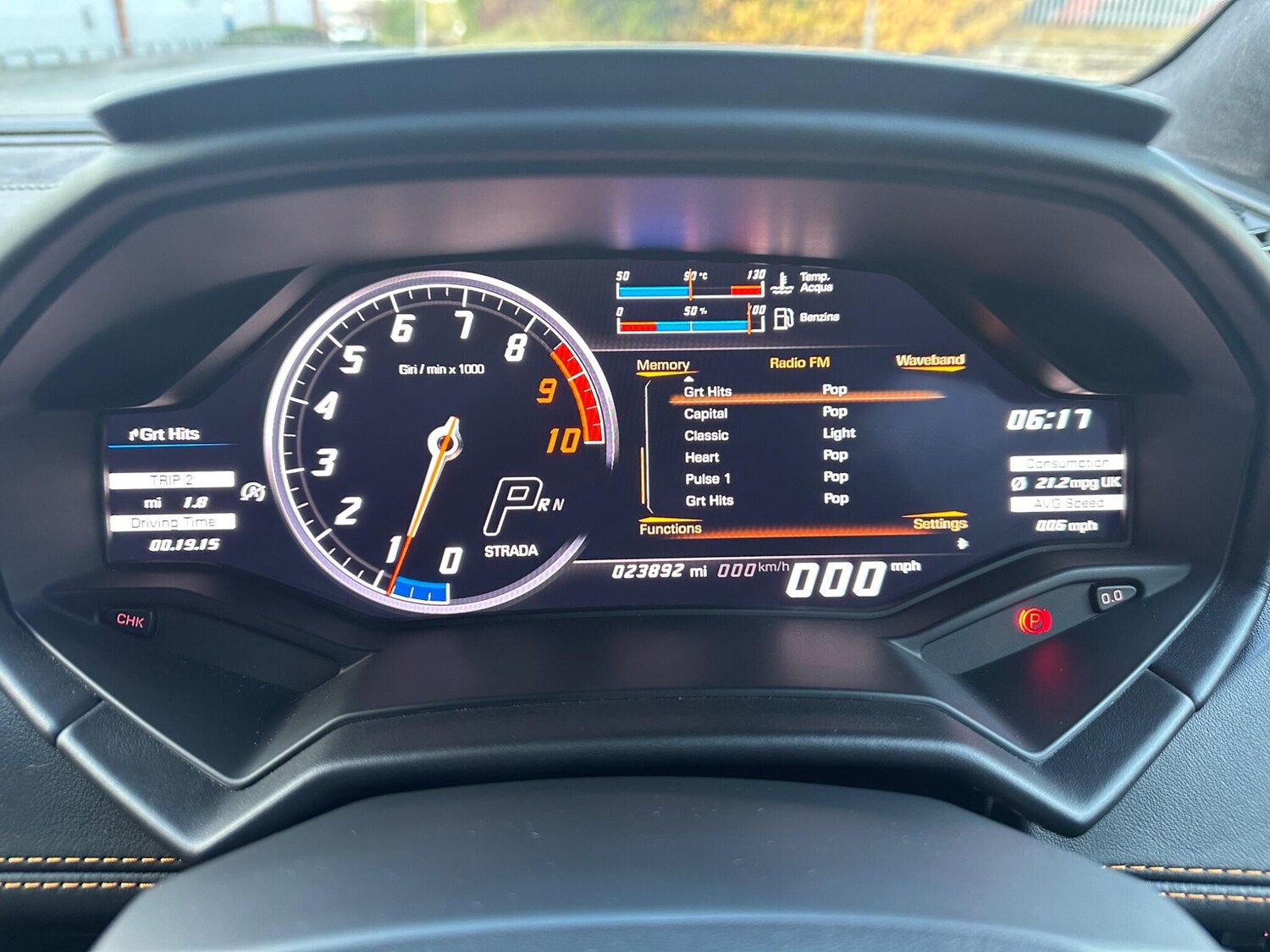 Used Lamborghini Huracan 2018 for sale - 77627149: Photo 31