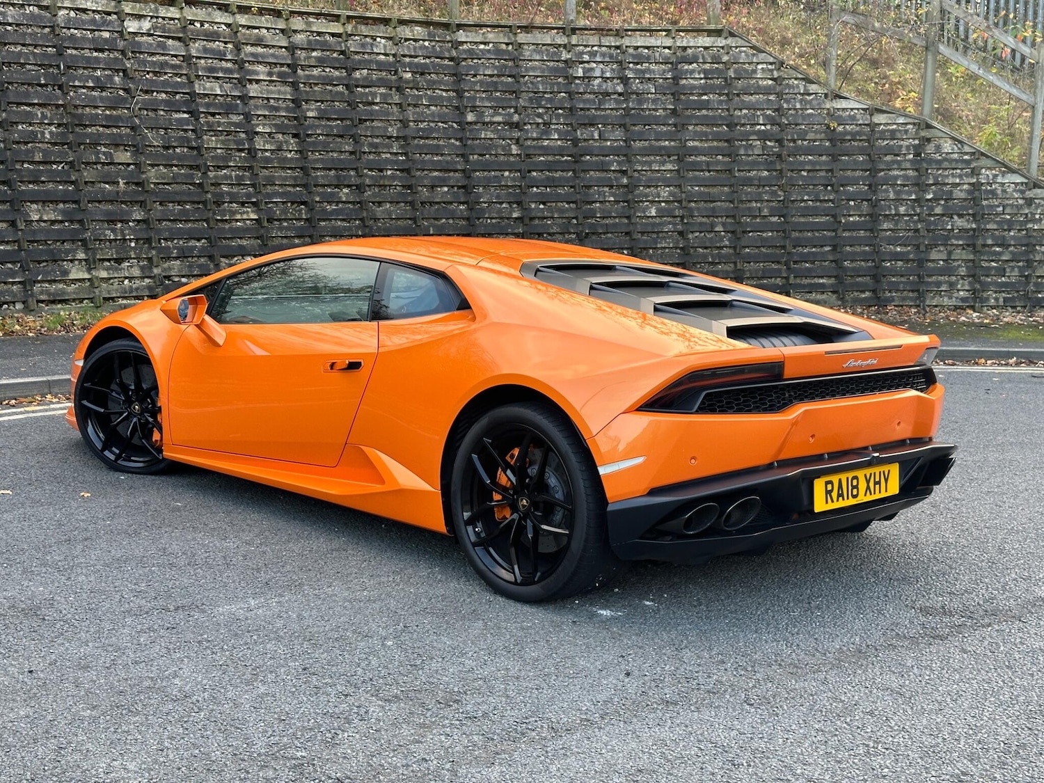 Used Lamborghini Huracan 2018 for sale - 77627149: Photo 4