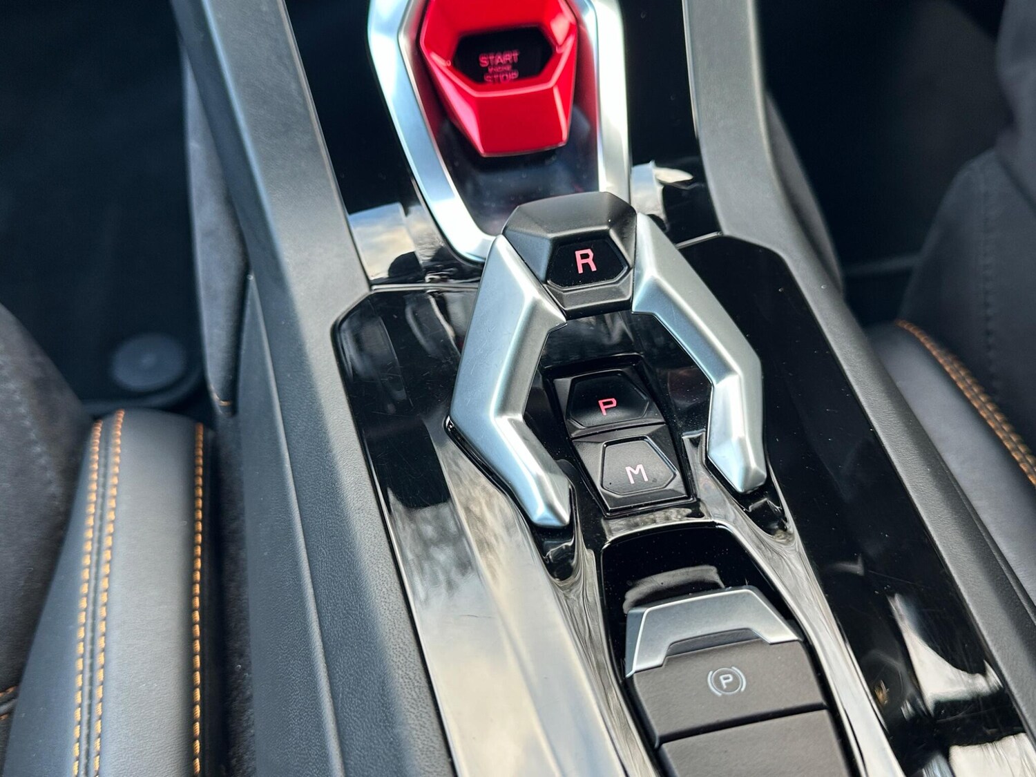 Used Lamborghini Huracan 2018 for sale - 77627149: Photo 66