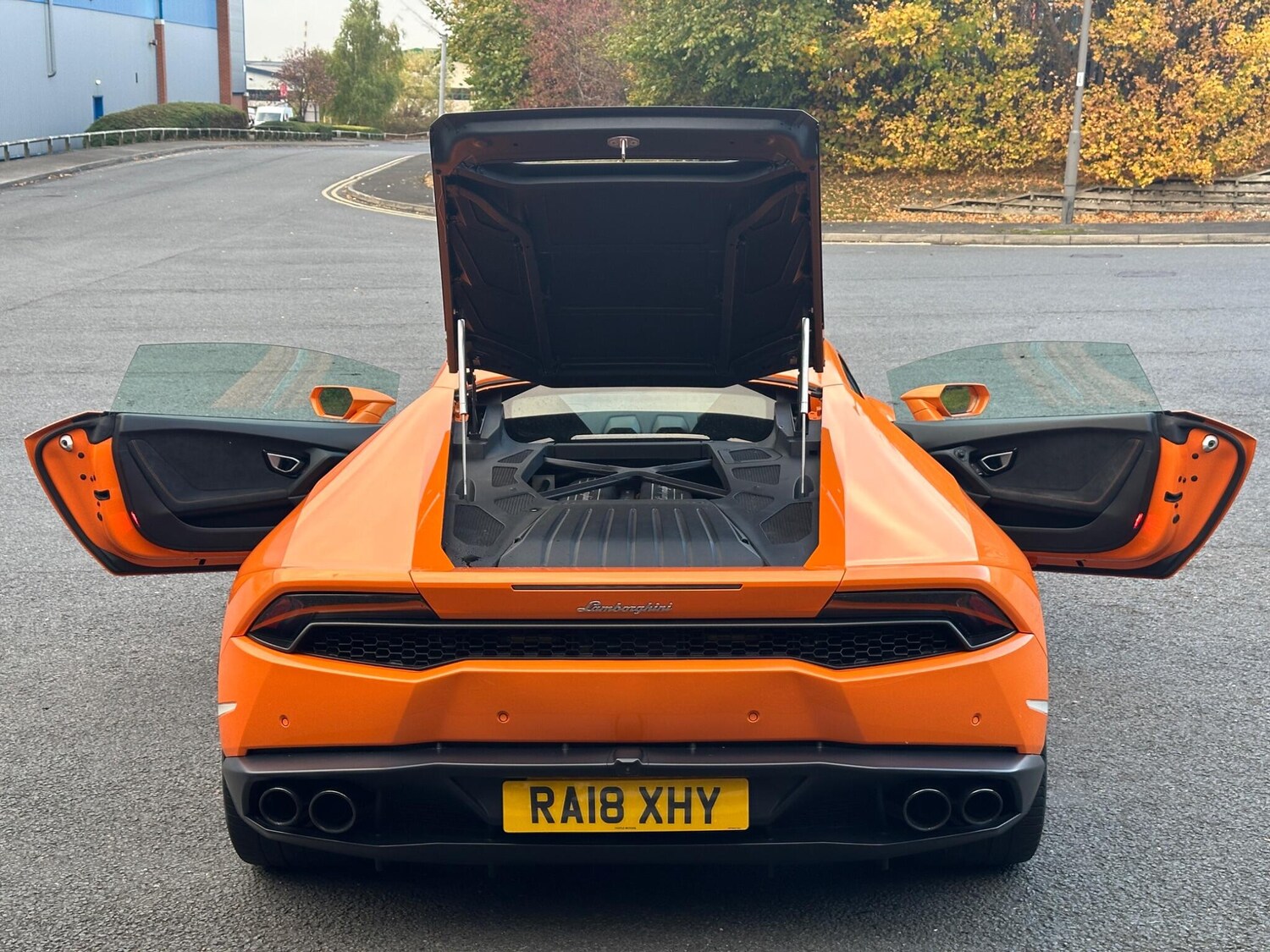 Used Lamborghini Huracan 2018 for sale - 77627149: Photo 73