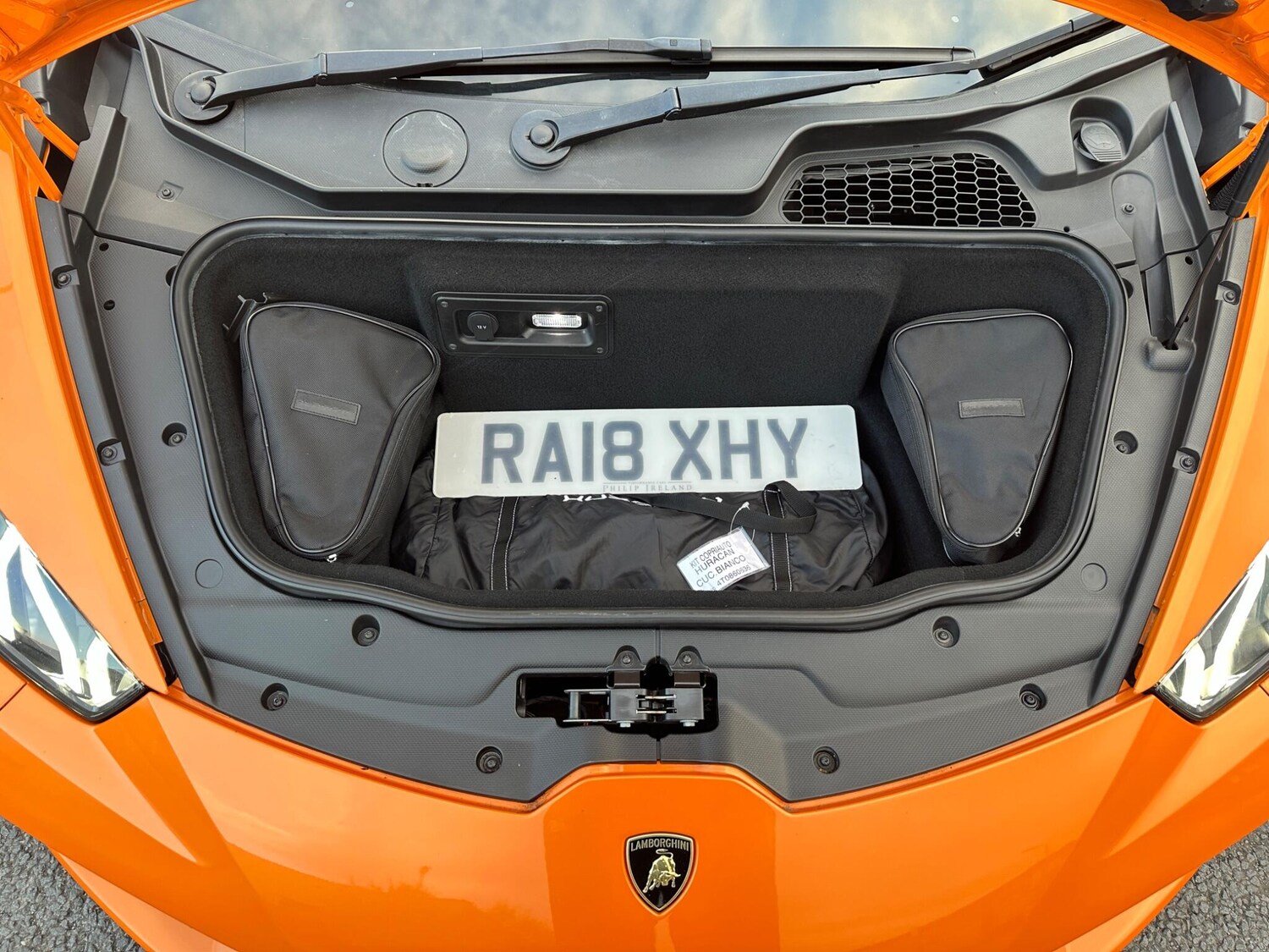 Used Lamborghini Huracan 2018 for sale - 77627149: Photo 75