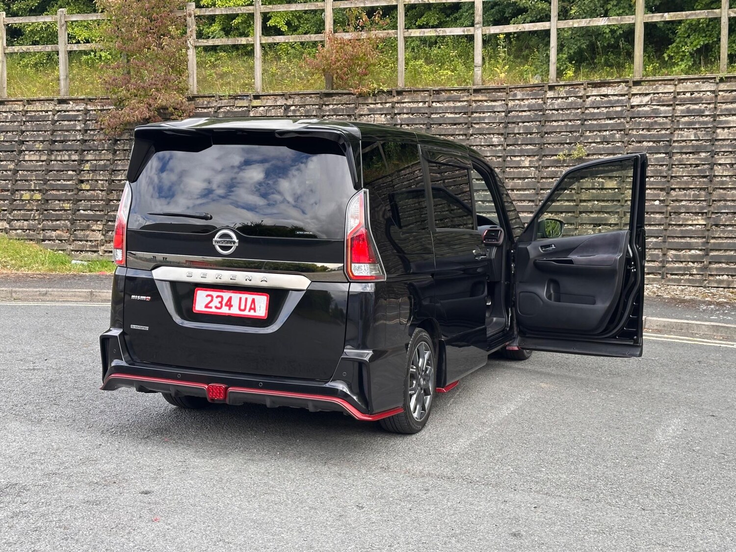 Used Nissan Serena 2025 for sale - 77627147: Photo 10