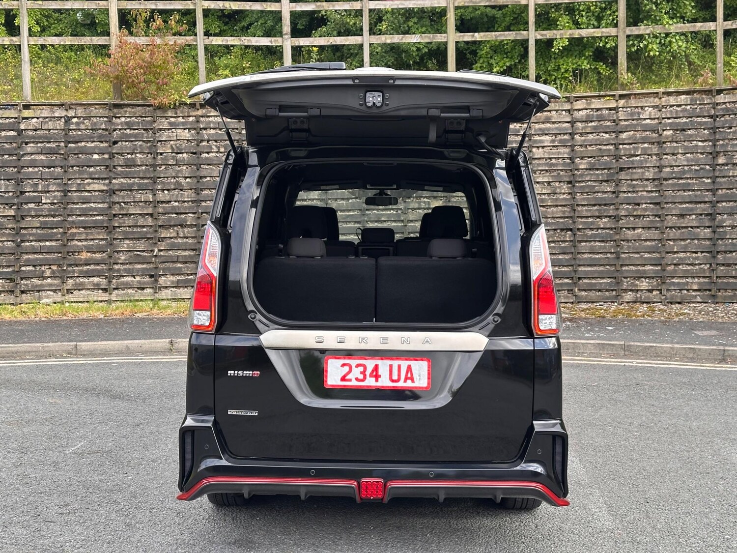 Used Nissan Serena 2025 for sale - 77627147: Photo 17