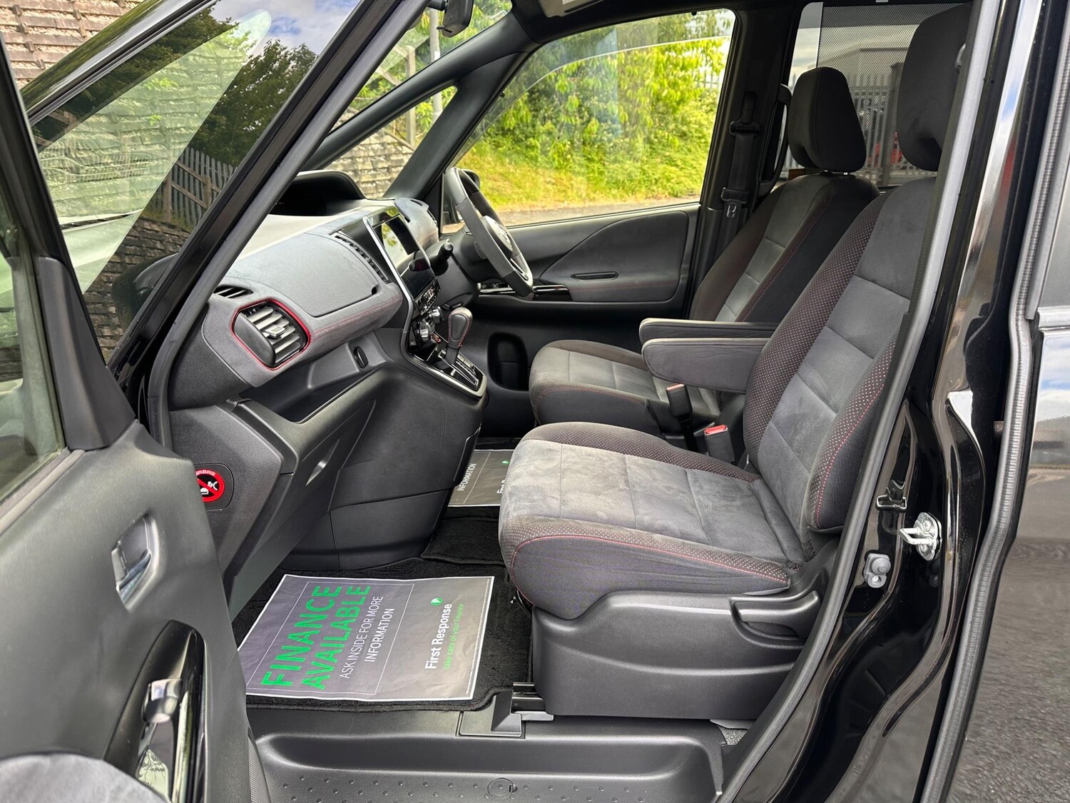 Used Nissan Serena 2025 for sale - 77627147: Photo 20