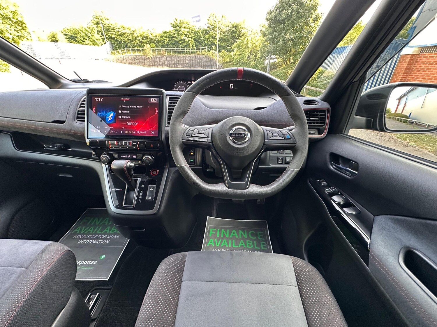 Used Nissan Serena 2025 for sale - 77627147: Photo 34