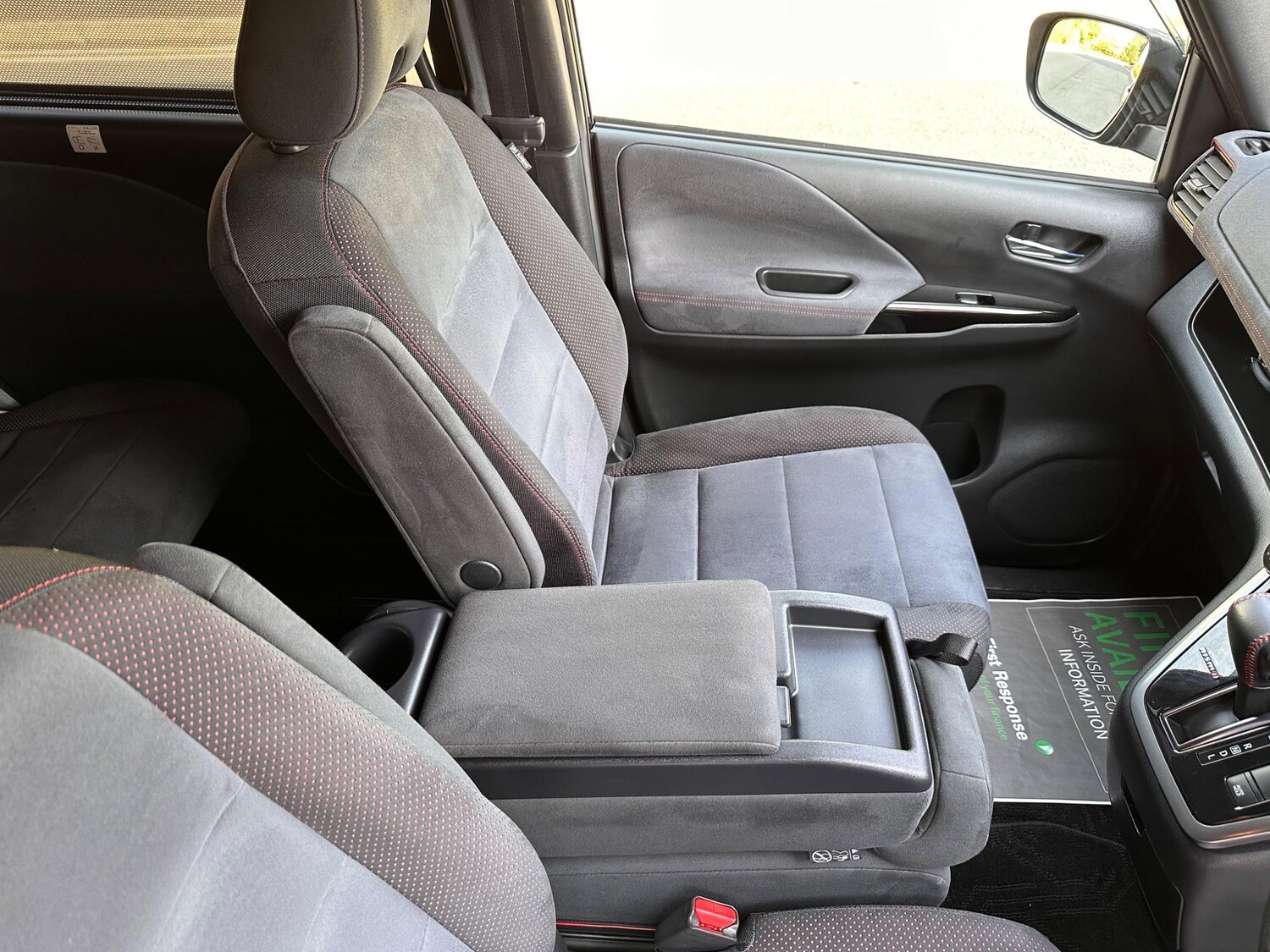 Used Nissan Serena 2025 for sale - 77627147: Photo 80