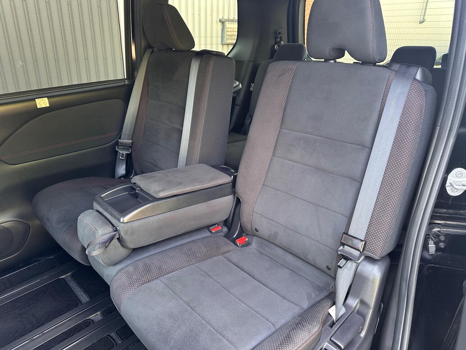 Used Nissan Serena 2025 for sale - 77627147: Photo 87