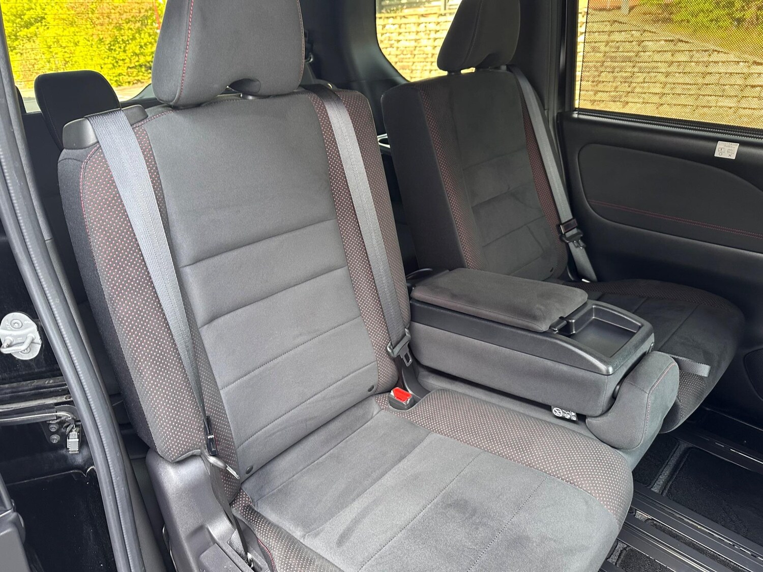 Used Nissan Serena 2025 for sale - 77627147: Photo 88