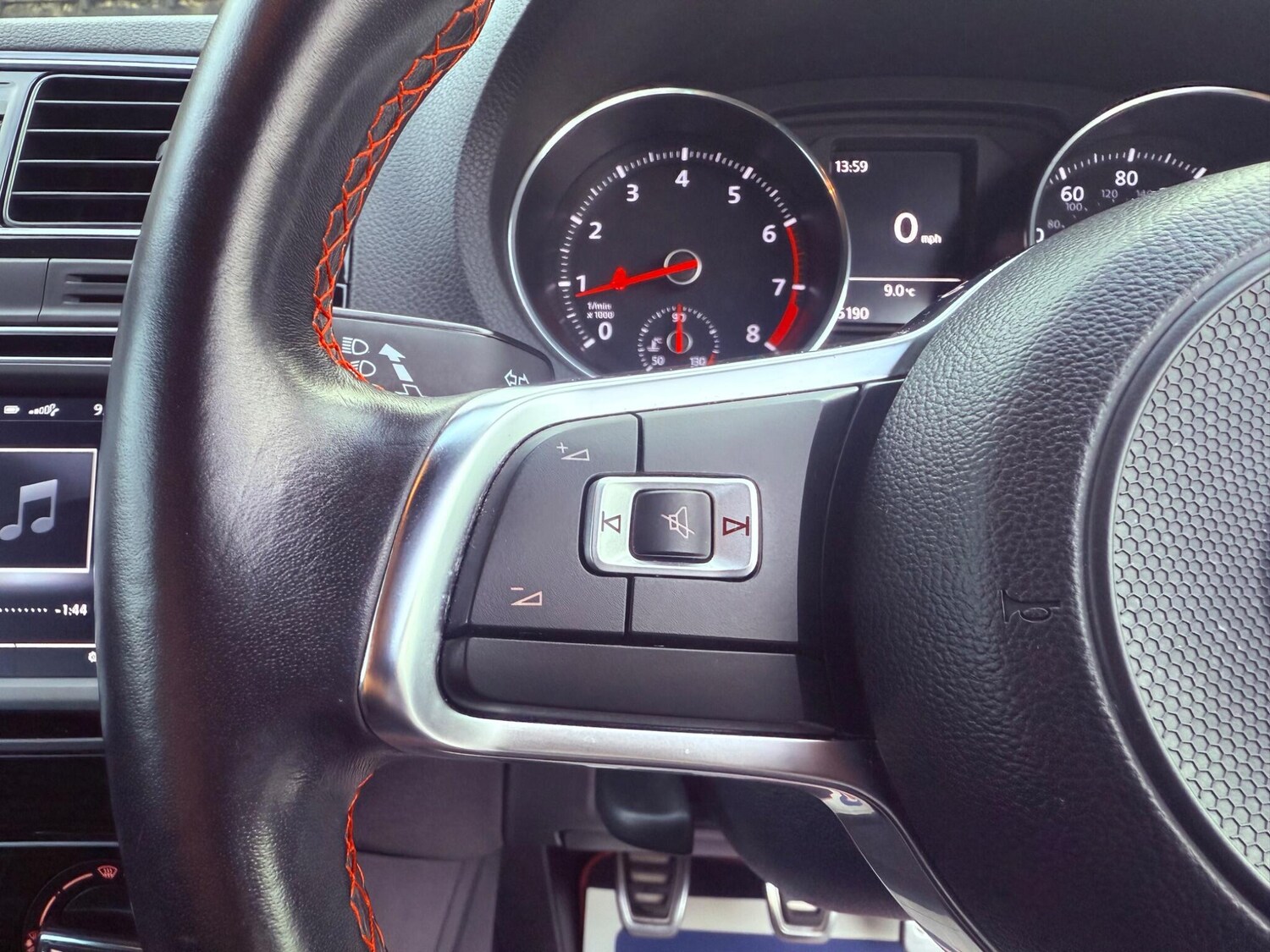 Used Volkswagen Polo 2017 for sale - 77627170: Photo 44