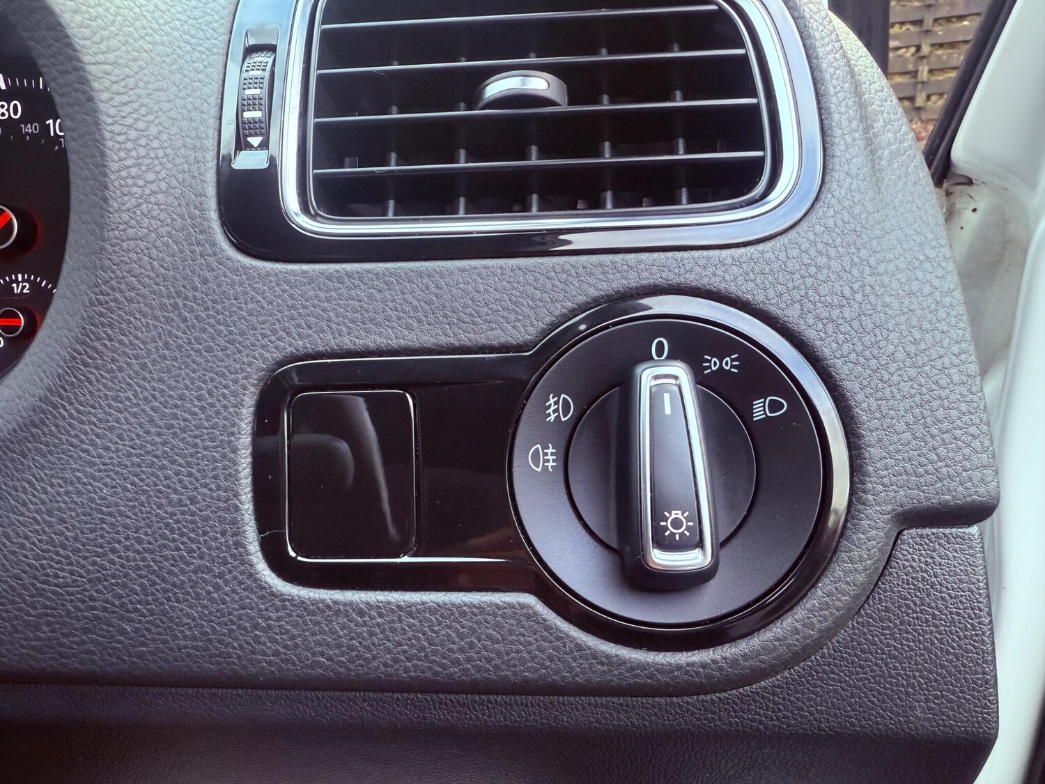 Used Volkswagen Polo 2017 for sale - 77627170: Photo 48