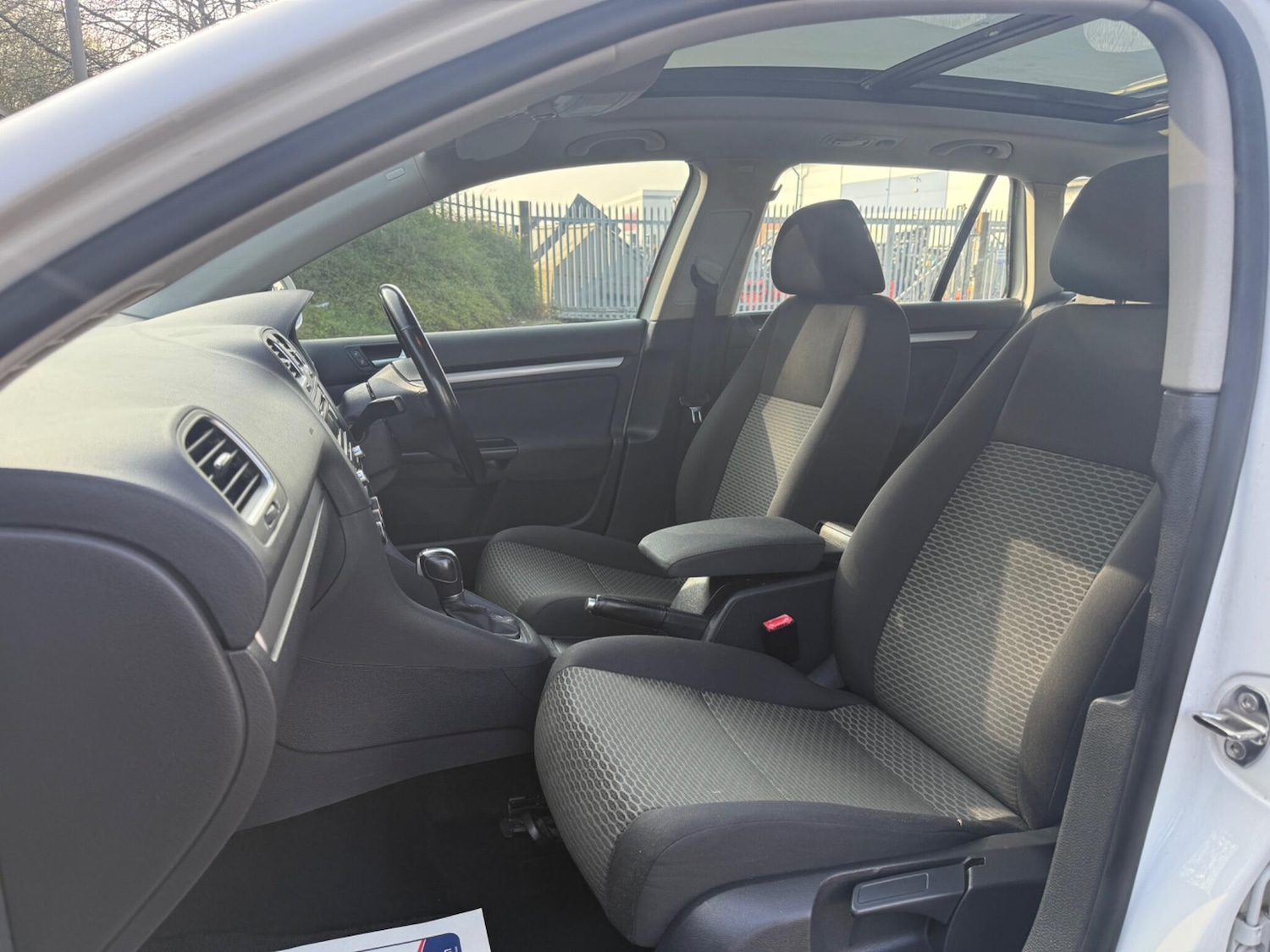 Used Volkswagen Golf 2024 for sale - 77978157: Photo 22