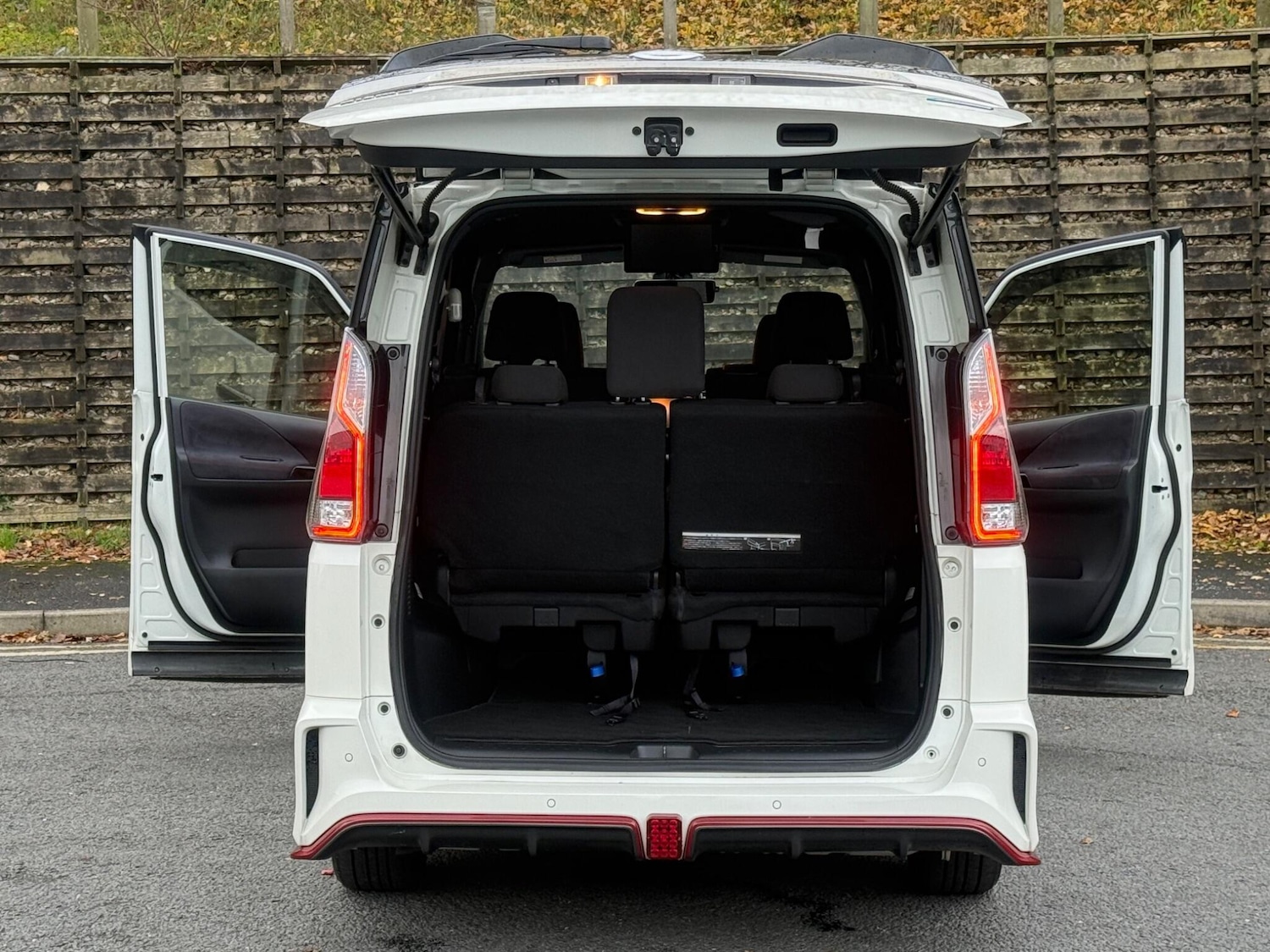 Used Nissan Serena 2025 for sale - 77627155: Photo 10