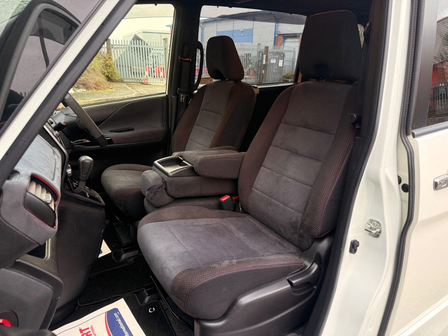 Used Nissan Serena 2025 for sale - 77627155: Photo 19