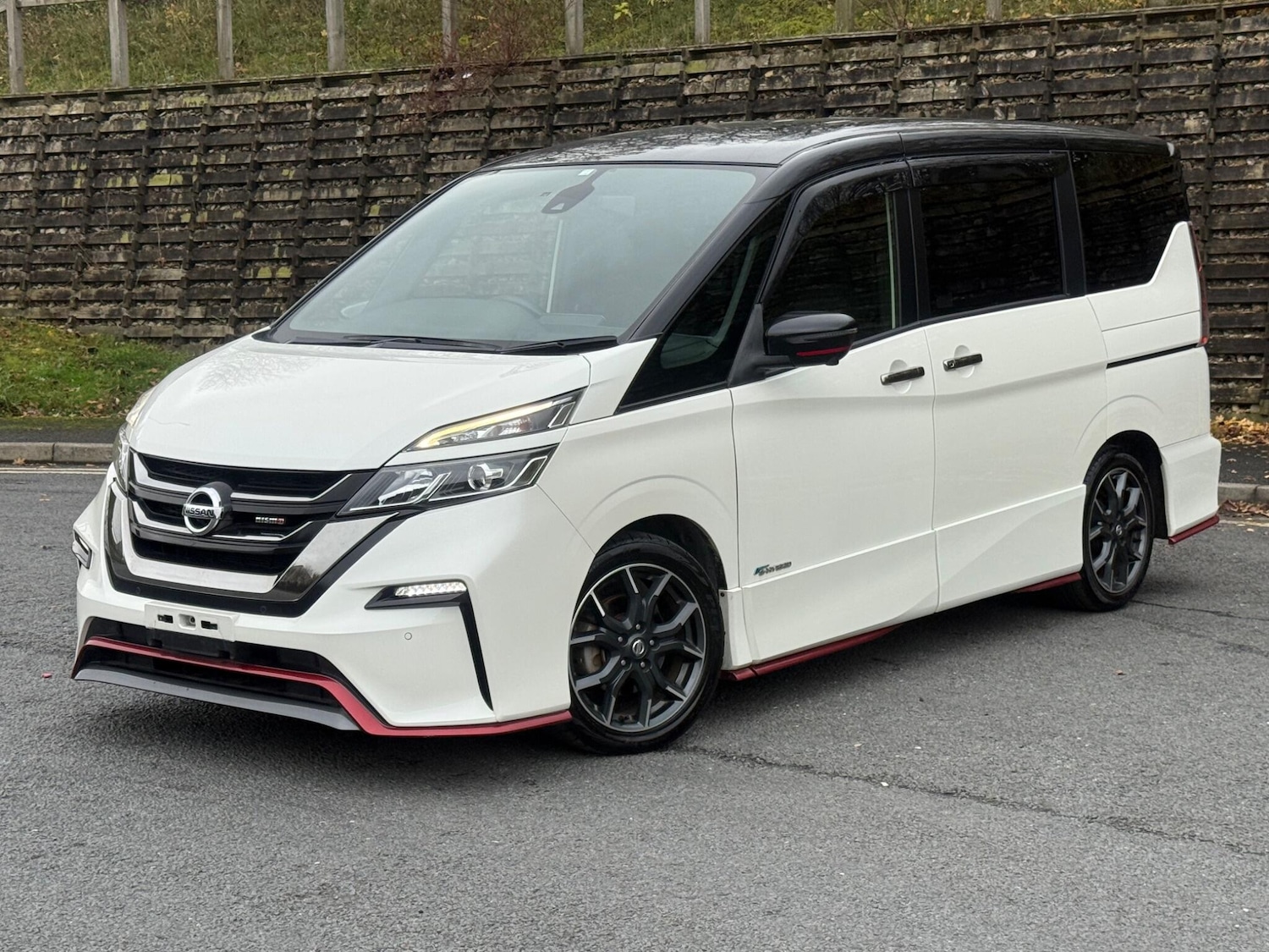 Used Nissan Serena 2025 for sale - 77627155: Photo 2