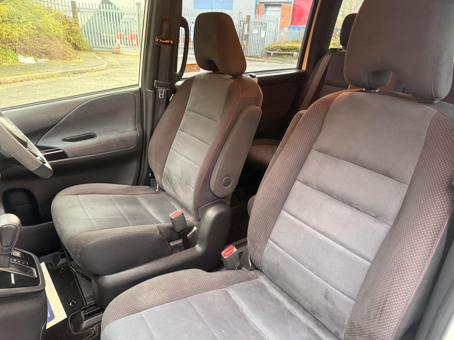 Used Nissan Serena 2025 for sale - 77627155: Photo 22