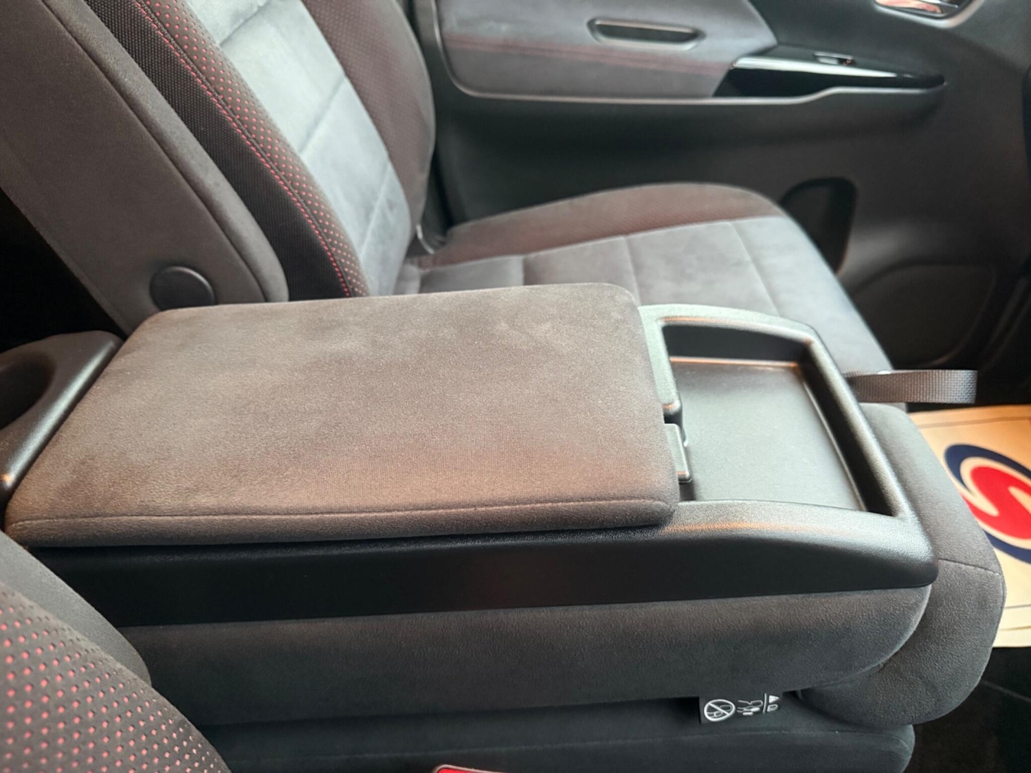 Used Nissan Serena 2025 for sale - 77627155: Photo 45